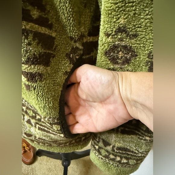 Women’s Tsunami olive green and brown long sleeve button front barn jacket small - Picture 8 of 9